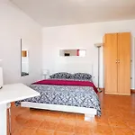Apartman Dobrila *